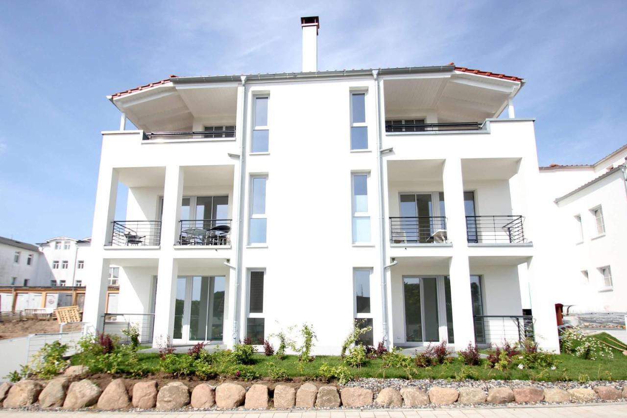 Terrasse, Gratis Nutzung Vom Ahoi Erlebnisbad Und Sauna In Sellin - Villa Antje Fewo 04 Гьорен Екстериор снимка