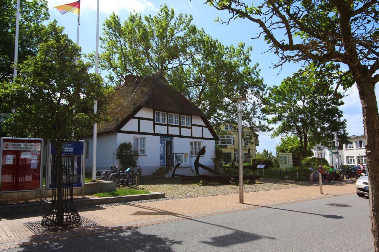 Terrasse, Gratis Nutzung Vom Ahoi Erlebnisbad Und Sauna In Sellin - Villa Antje Fewo 04 Гьорен Екстериор снимка