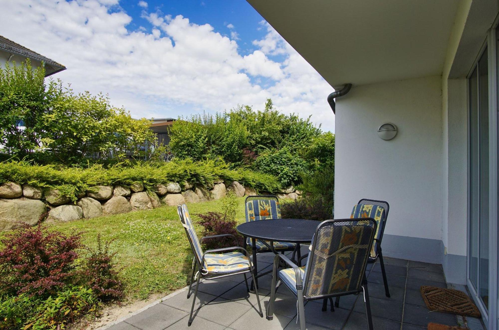 Terrasse, Gratis Nutzung Vom Ahoi Erlebnisbad Und Sauna In Sellin - Villa Antje Fewo 04 Гьорен Екстериор снимка